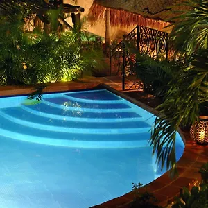 4* מלון La Pasion Colonial Boutique By Bunik